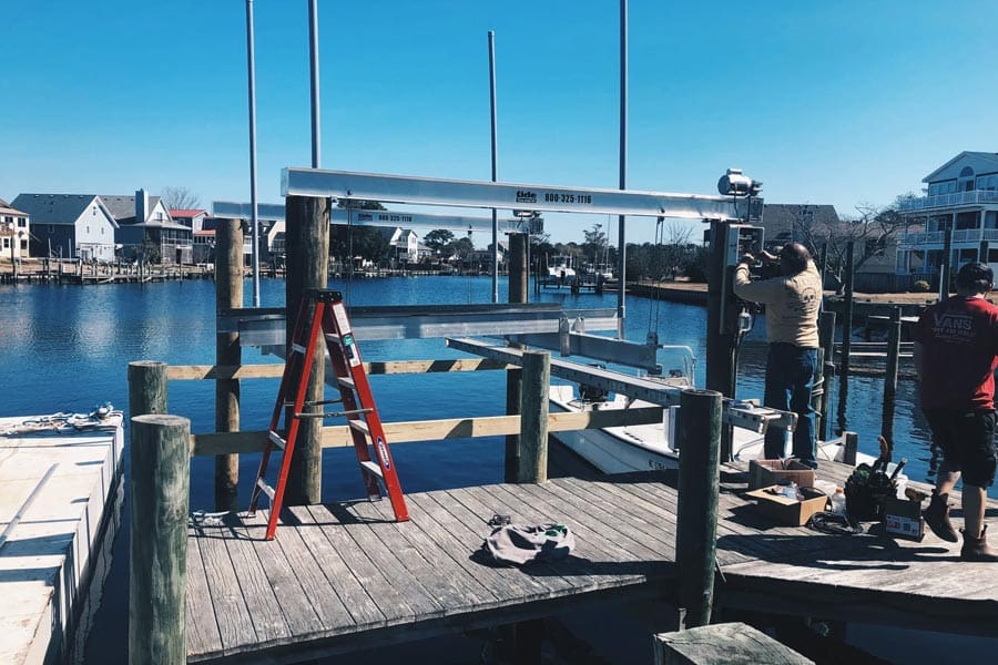 Northeastern Marine Construction Boat Lift Services